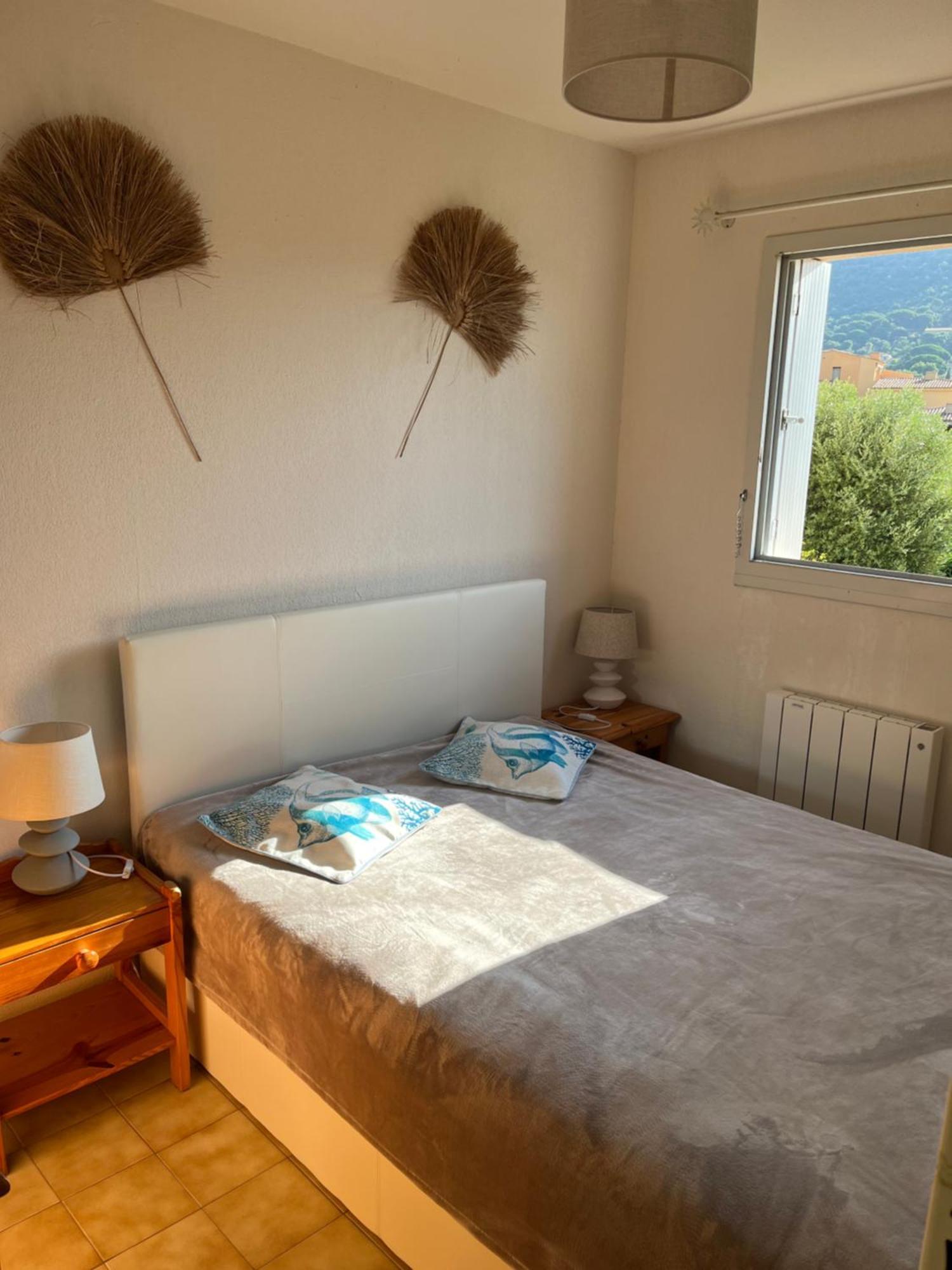 Le Lavandou St Clair エクステリア 写真
